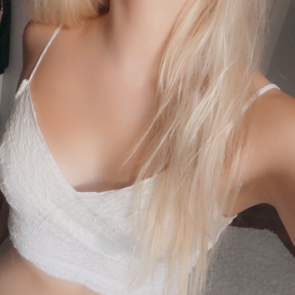 Crop top - Picture 4 of 4